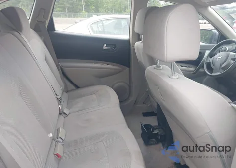 2014 Nissan Rogue Select S z USA, uszkodzony, nr VIN JN8AS5MV5EW703068